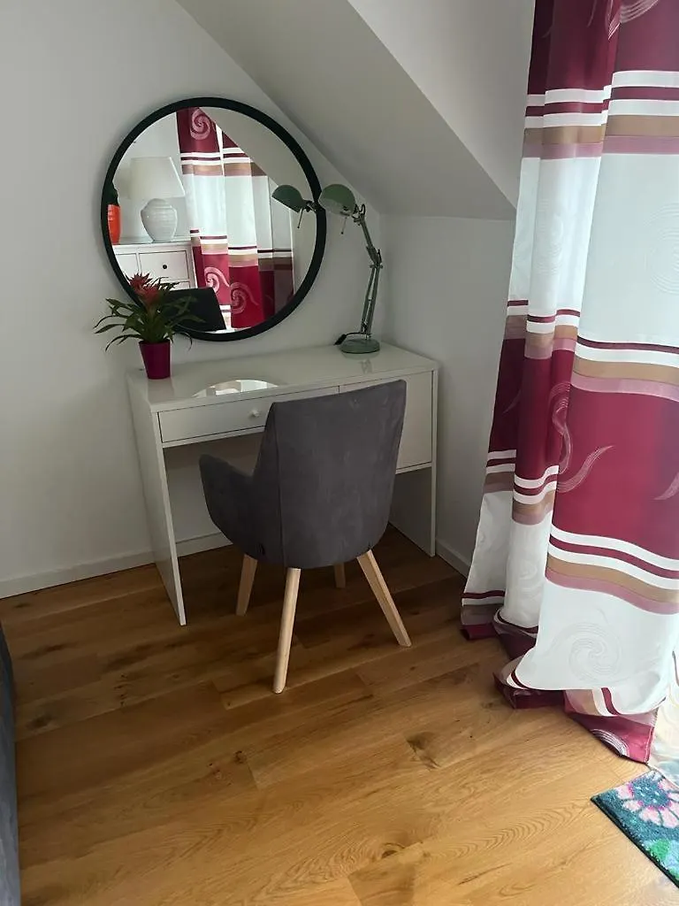 B-Apartment Vienna 12 Austria